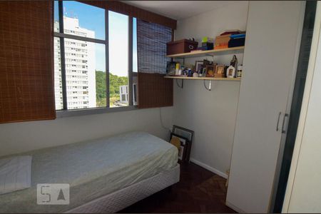 Quarto 1 de apartamento para alugar com 3 quartos, 94m² em Botafogo, Rio de Janeiro