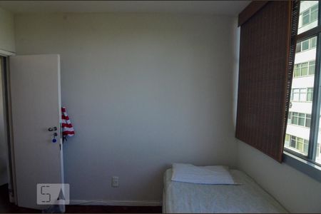 Quarto 1 de apartamento para alugar com 3 quartos, 94m² em Botafogo, Rio de Janeiro