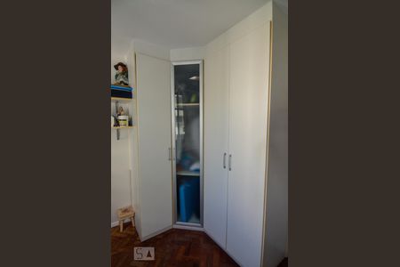 Quarto 1 de apartamento para alugar com 3 quartos, 94m² em Botafogo, Rio de Janeiro