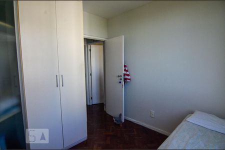 Quarto 1 de apartamento para alugar com 3 quartos, 94m² em Botafogo, Rio de Janeiro