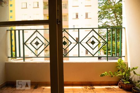 Sacada de apartamento para alugar com 3 quartos, 80m² em Vila Rossi, Campinas