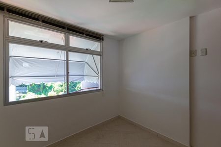 Quarto 1 de apartamento para alugar com 2 quartos, 70m² em Boa Viagem, Niterói