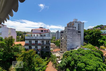 Vista da Sala  de apartamento à venda com 2 quartos, 70m² em Boa Viagem, Niterói