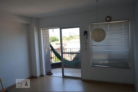 Sala de apartamento à venda com 2 quartos, 74m² em Ingá, Niterói