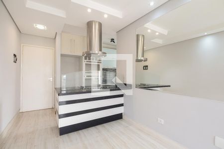 Sala  de apartamento à venda com 2 quartos, 50m² em Vila Santa Isabel, São Paulo