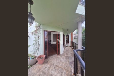 Entrada de casa para alugar com 4 quartos, 545m² em Vila Pauliceia, São Paulo