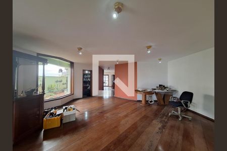 Sala de casa para alugar com 4 quartos, 545m² em Vila Pauliceia, São Paulo