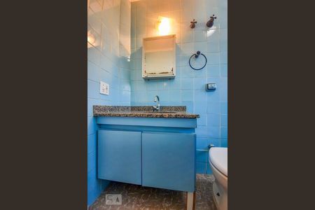 Apartamento à venda com 65m², 2 quartos e 1 vaga Apartamento à venda com 65m², 2 quartos e 1 vagaBanheiro