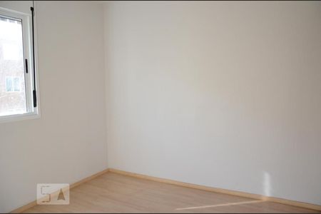 Quarto de apartamento para alugar com 2 quartos, 47m² em Olaria, Canoas