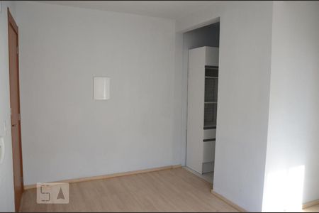 Sala de apartamento para alugar com 2 quartos, 47m² em Olaria, Canoas