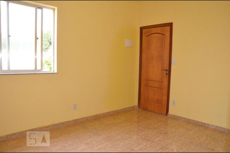 Sala de apartamento para alugar com 2 quartos, 52m² em Piedade, Rio de Janeiro