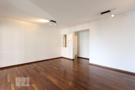 Sala de apartamento à venda com 3 quartos, 110m² em Real Parque, São Paulo