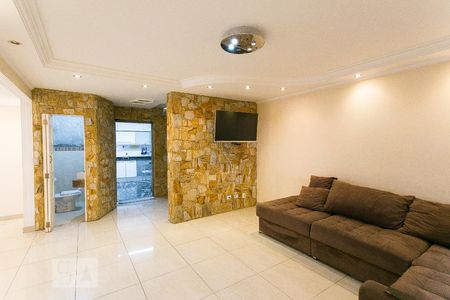 Sala de Estar de casa para alugar com 3 quartos, 210m² em Quarta Parada, São Paulo