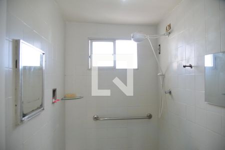 Detalhe banheiro de apartamento para alugar com 3 quartos, 60m² em Ipsep, Recife