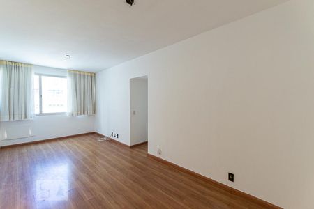 Apartamento à venda com 88m², 3 quartos e 1 vagaSala