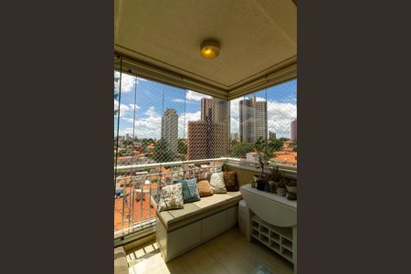 Varanda de apartamento para alugar com 3 quartos, 83m² em Vila Santo Estefano, São Paulo