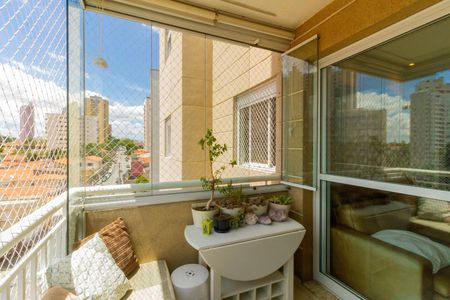 Varanda de apartamento para alugar com 3 quartos, 83m² em Vila Santo Estefano, São Paulo