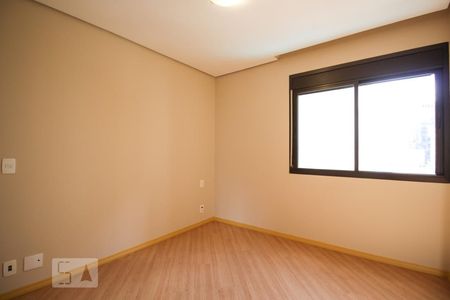 Suíte  de apartamento à venda com 2 quartos, 60m² em Vila Nova Conceição, São Paulo