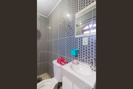 Banheiro de casa à venda com 1 quarto, 30m² em Parque Santo Antônio, Guarulhos