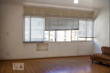 Apartamento à venda com 122m², 3 quartos e sem vagaSala