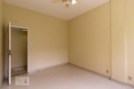 Quarto 1 de apartamento à venda com 3 quartos, 101m² em Laranjeiras, Rio de Janeiro