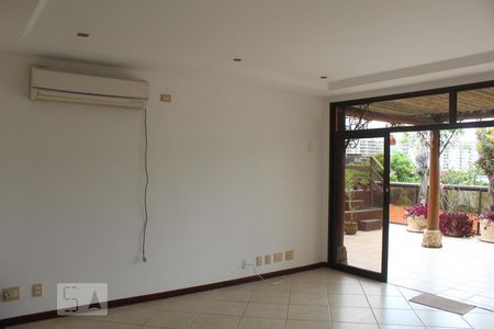 Sala de apartamento à venda com 3 quartos, 180m² em Recreio dos Bandeirantes, Rio de Janeiro