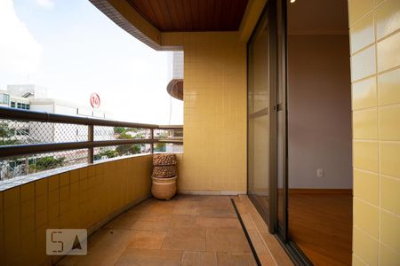 Sacada das Salas de apartamento para alugar com 4 quartos, 125m² em Jardim Guanabara, Campinas