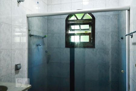 Casa à venda com 79m², 3 quartos e 2 vagas Casa à venda com 79m², 3 quartos e 2 vagasBanheiro Box de Vidro