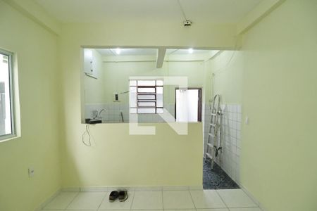 Sala de casa para alugar com 1 quarto, 50m² em Jardim das Laranjeiras, São Paulo