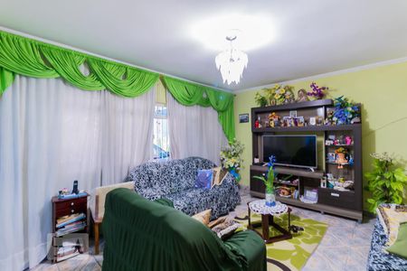 Sala de casa à venda com 5 quartos, 200m² em Vila Verde, São Paulo