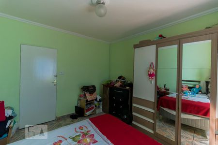 Quarto 1 de casa à venda com 5 quartos, 200m² em Vila Verde, São Paulo