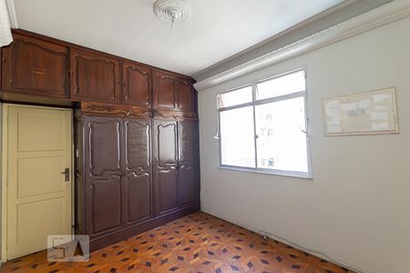 Quarto 2 de apartamento para alugar com 2 quartos, 76m² em Icaraí, Niterói