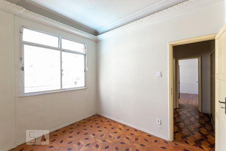 Quarto 1 de apartamento para alugar com 2 quartos, 76m² em Icaraí, Niterói