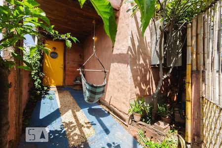 Fachada de casa à venda com 2 quartos, 250m² em Vila Romana, São Paulo