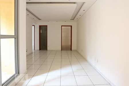 Sala de apartamento à venda com 2 quartos, 67m² em Bussocaba, Osasco