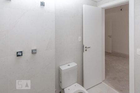 Apartamento à venda com 192m², 3 quartos e 4 vagas Apartamento à venda com 192m², 3 quartos e 4 vagasBanheiro da Suite 1
