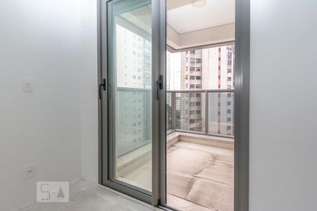 Apartamento à venda com 192m², 3 quartos e 4 vagas Apartamento à venda com 192m², 3 quartos e 4 vagasSacada da Suite 1