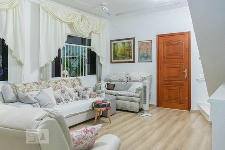 Sala de casa à venda com 4 quartos, 240m² em São Judas, São Paulo