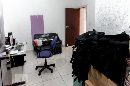 Casa à venda com 120m², 2 quartos e 2 vagas Casa à venda com 120m², 2 quartos e 2 vagasQuarto 2