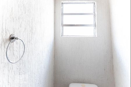 Casa à venda com 120m², 2 quartos e 2 vagas Casa à venda com 120m², 2 quartos e 2 vagasBanheiro 2