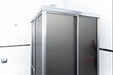 Casa à venda com 120m², 2 quartos e 2 vagas Casa à venda com 120m², 2 quartos e 2 vagasBanheiro 1