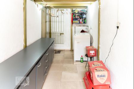 Casa à venda com 120m², 2 quartos e 2 vagas Casa à venda com 120m², 2 quartos e 2 vagasÁrea de Serviço