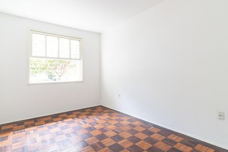 Quarto 2 de apartamento para alugar com 2 quartos, 75m² em São João, Porto Alegre