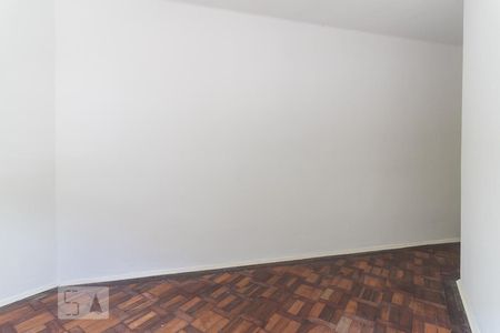 Quarto 1 de apartamento para alugar com 2 quartos, 75m² em São João, Porto Alegre