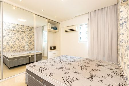 Quarto suíte de apartamento para alugar com 1 quarto, 50m² em Tamarineira, Recife