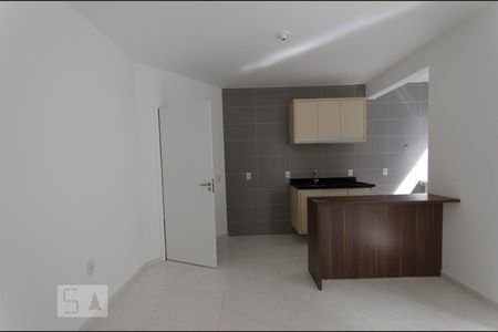 Sala de apartamento para alugar com 2 quartos, 58m² em Ingleses do Rio Vermelho , Florianópolis