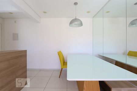 Sala de apartamento para alugar com 2 quartos, 49m² em Vila Sônia, São Paulo