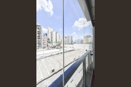 Varanda de kitnet/studio para alugar com 1 quarto, 30m² em Cerqueira César, São Paulo