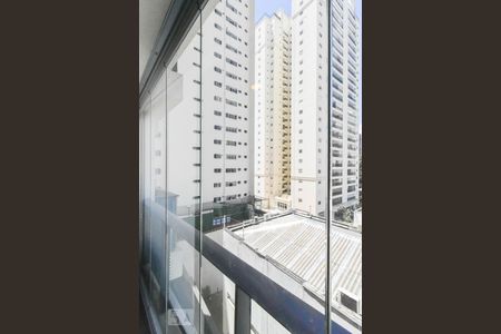 Varanda de kitnet/studio para alugar com 1 quarto, 30m² em Cerqueira César, São Paulo