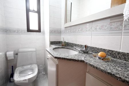 Lavabo de apartamento à venda com 4 quartos, 156m² em Chácara Inglesa, São Paulo